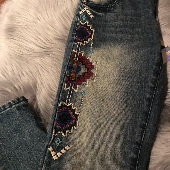 Bootcut Jeans - Picture 2 of 3